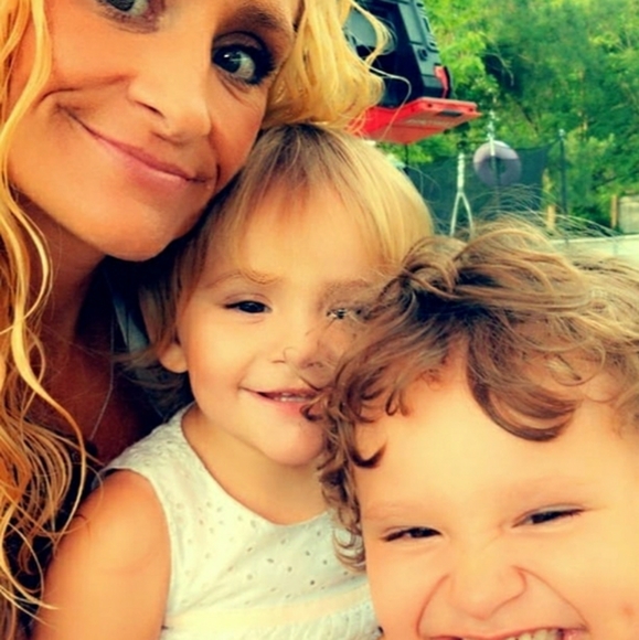 Meet your Posher, Joy - Picture 3 of 11